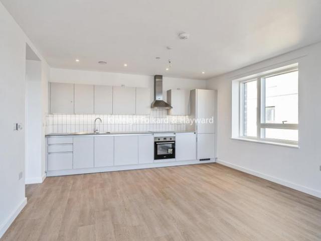 Apartment for rent in Gascoigne Estate, Greater London