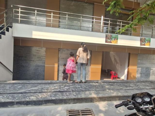 Commercial for rent in Lakhana, Arunachal Pradesh