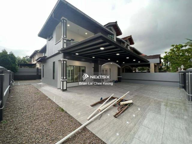 Residential House for sale in Batu Kawa