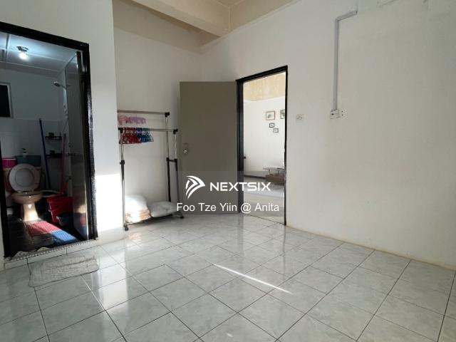 Shop for rent in Kuching, Sarawak