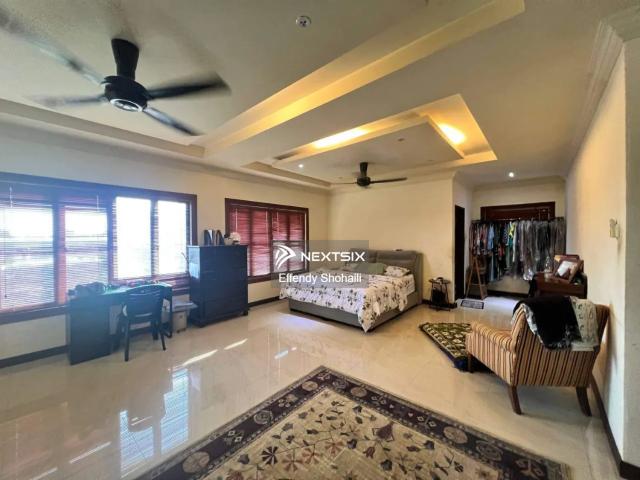 Residential House for sale in Kuching