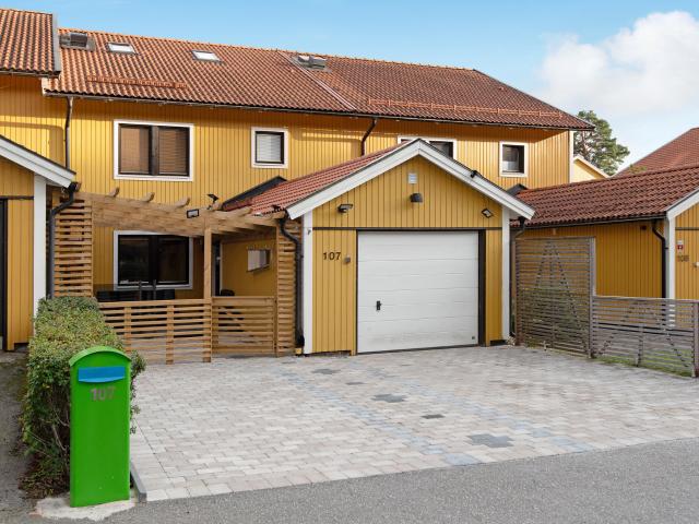 Bostad till salu i Jordbro, Stockholm