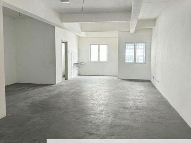 Shop for rent in Kajang, Langat