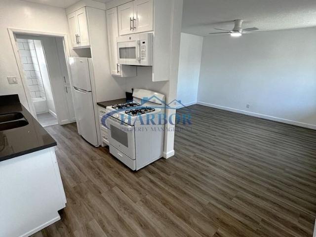 Apartment for rent in Long Beach, California