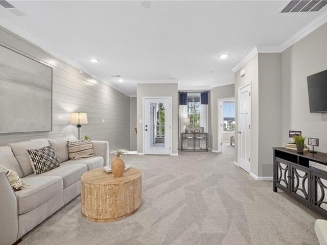 Condo for sale in Virginia