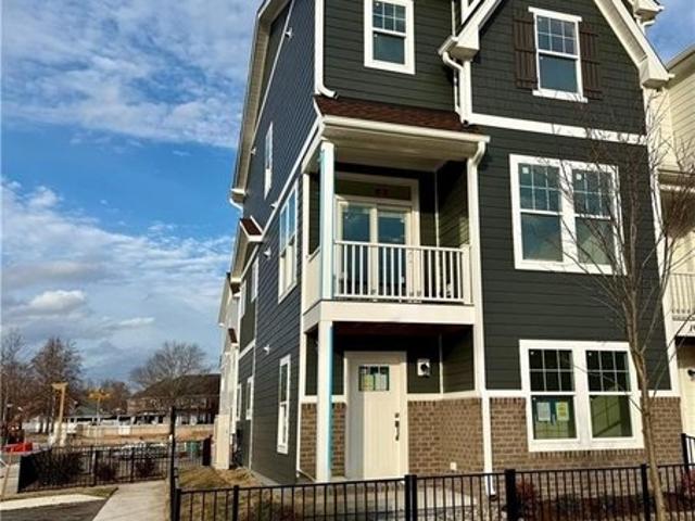 Condo for sale in Virginia