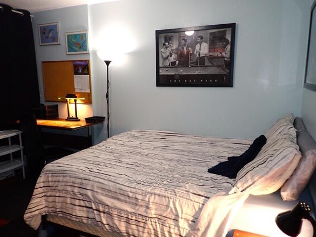 Room for rent in Toronto, Ontario