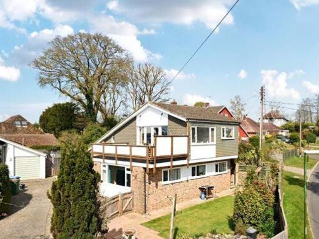 House for sale in Marehill, Horsham
