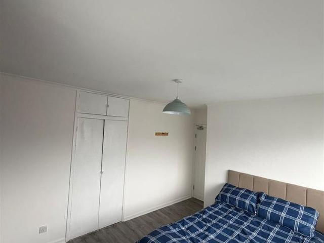 Room for rent in Lee Bank, Greater Manchester