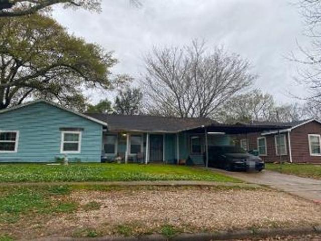 House for sale in Pasadena