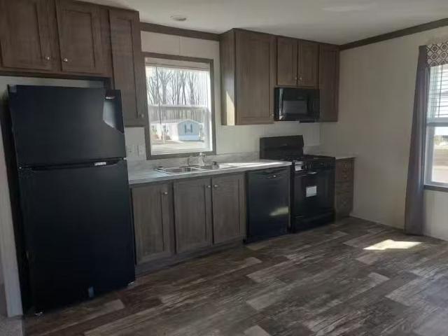 Condo for rent in Taylor