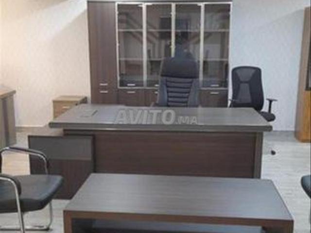Bureau vente à Meknès