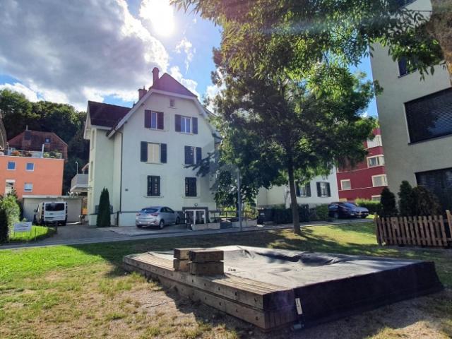 Wohnung mieten in Einigen, Zürich