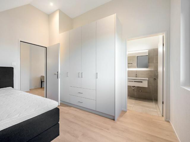 Apartment mieten in Einigen, Zürich