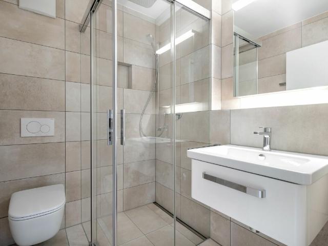 Apartment mieten in Einigen, Zürich