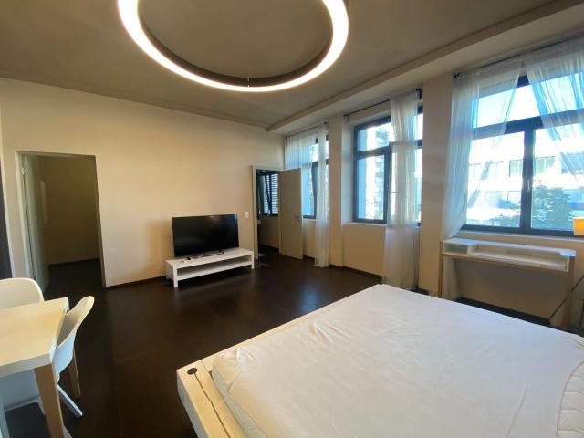 Immobilie kaufen in Einigen, Zürich