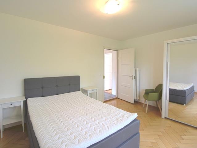 Zimmer mieten in Einigen, Zürich