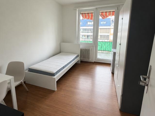 Apartment mieten in Einigen, Zürich