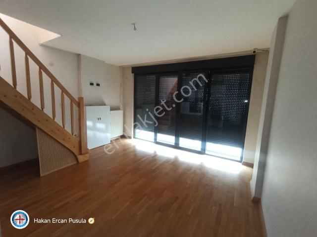 Kadiköy, İstanbul içerisinde kiralık mülk