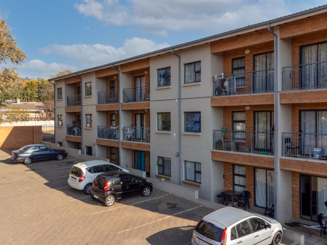 Apartment for rent in Albertskroon, Johannesburg