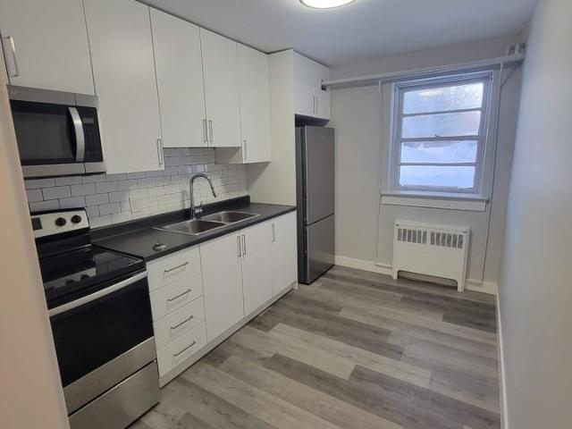 Apartment for rent in Dover Heights, Cornwall