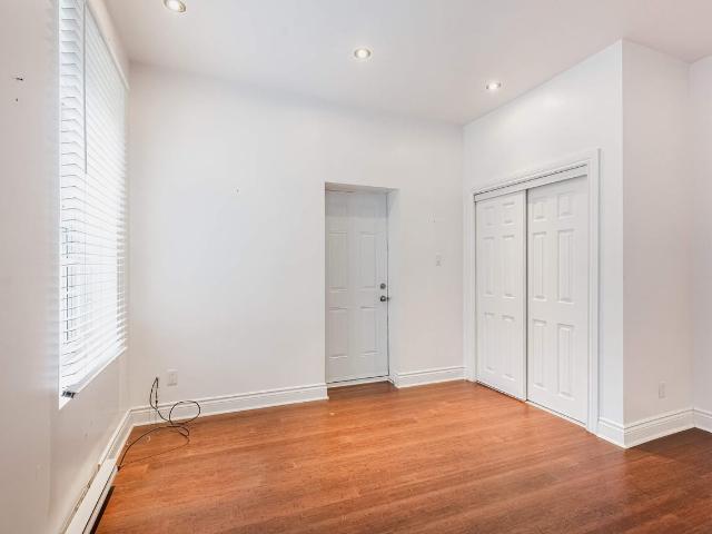 Apartment for rent in Ville-Marie, Montréal