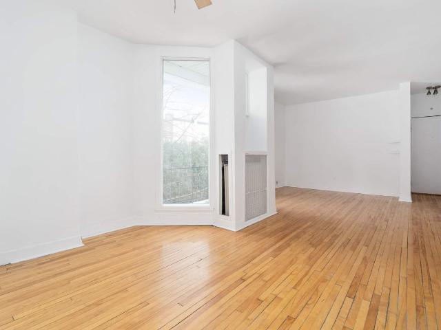 Apartment for rent in Westmount, Montréal (région administrative)