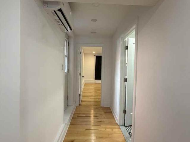 Apartment for rent in Ville-Marie, Montréal