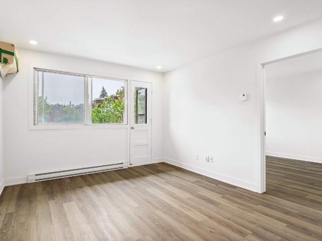 Apartment for rent in Ville-Marie, Montréal
