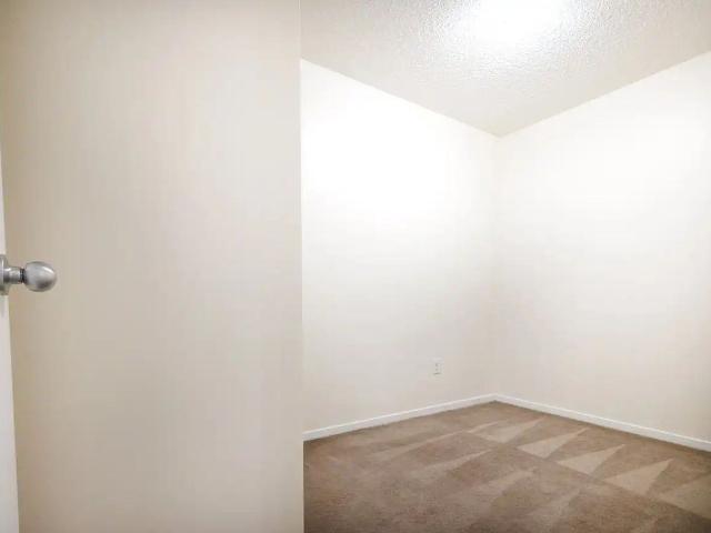 Apartment for rent in Secord, Edmonton