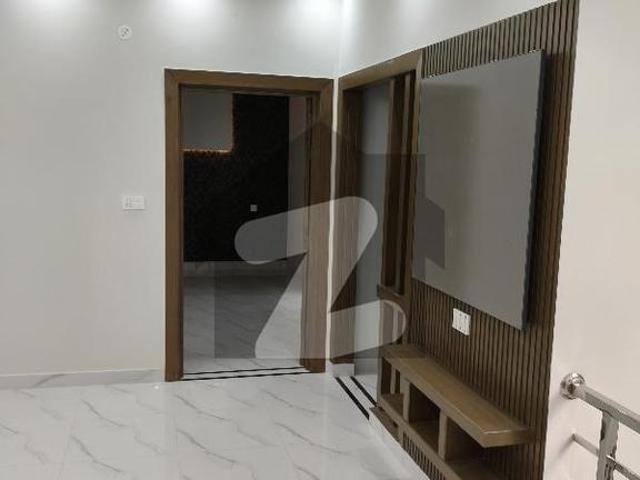 House for sale in Faisalabad, Islamabad Capital Territory