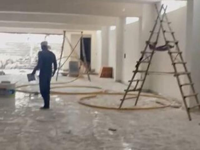 Commercial for rent in Hariana
