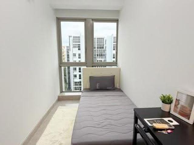 Apartment for rent in Changi Business Park, Singapore