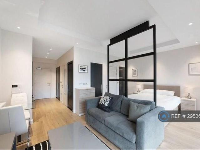 Apartment for rent in London City Island, Blackwall