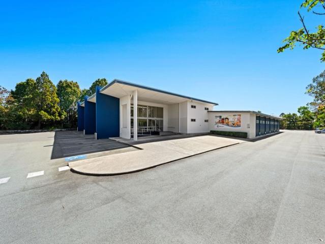 Office for rent in Toombul, Queensland