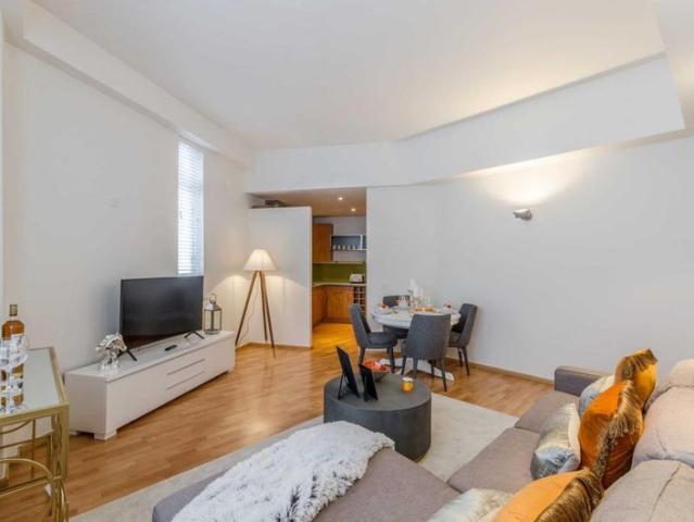 Apartment for rent in Finsbury, Greater London