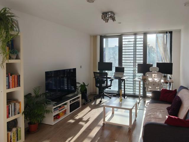 Apartment for rent in London Borough of Newham, Greater London