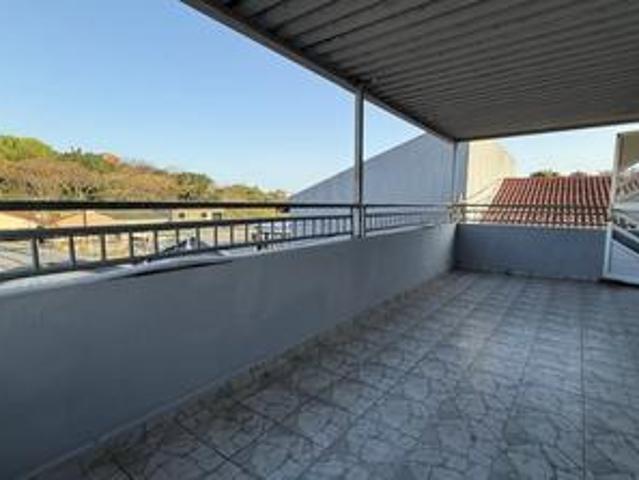 Apartment for rent in Chatsworth, Kwazulu-natal