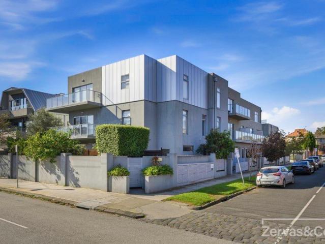 Apartment for sale in Camerons Creek, Victoria