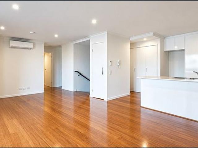 Apartment for rent in Toombul, Queensland