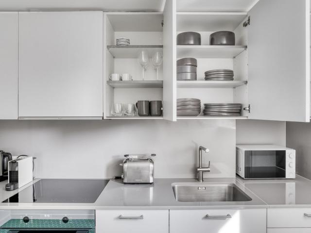 Apartment mieten in Einigen, Zürich