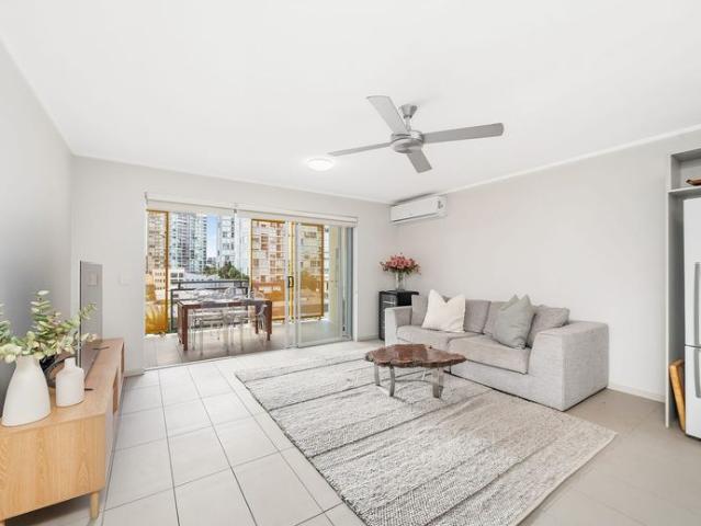 Apartment for rent in Toombul, Queensland