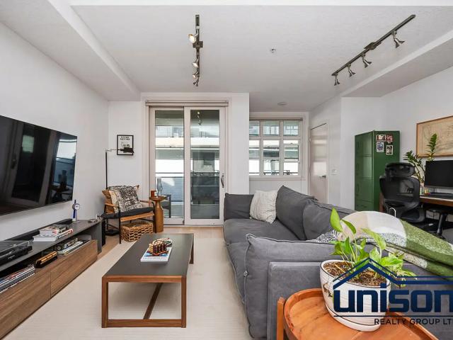 Condo for rent in 17th Ave Retail & Entertainment District, Calgary