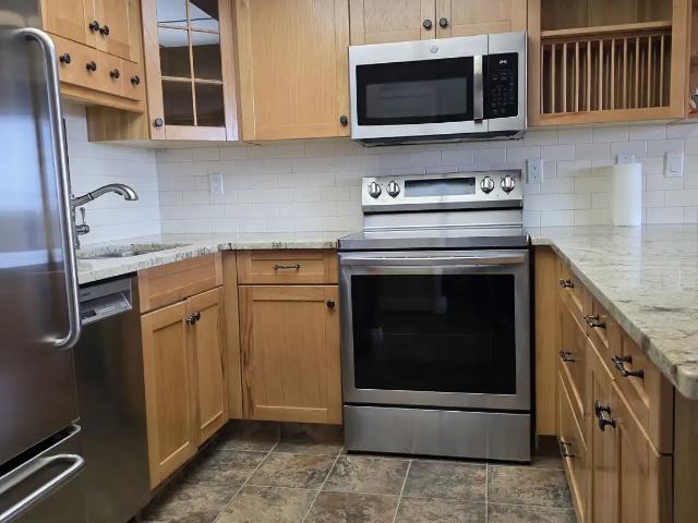 Condo for rent in South Hill, City of Red Deer