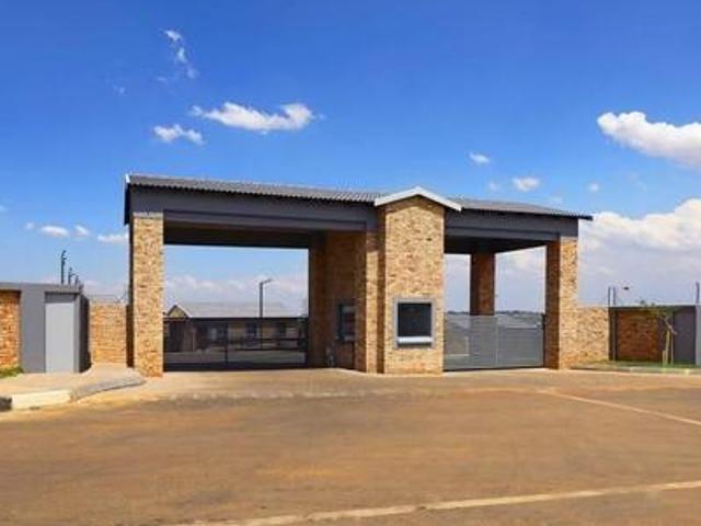 Apartment for sale in Nooitgedacht, Gauteng
