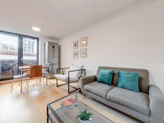 Apartment for rent in West Smithfield, Lyons