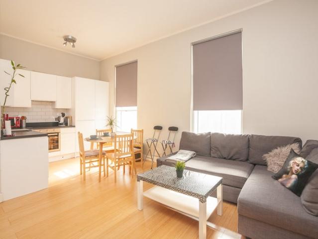 Apartment for rent in Kilburn, Greater London