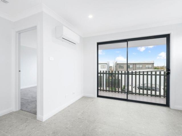 Apartment for rent in Oran Park, Sydney