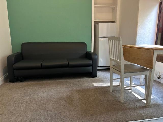Apartment for rent in Law, Scotland
