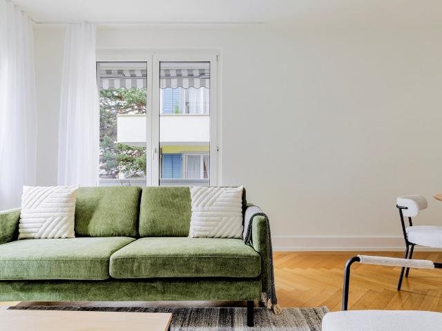Apartment mieten in Einigen, Zürich